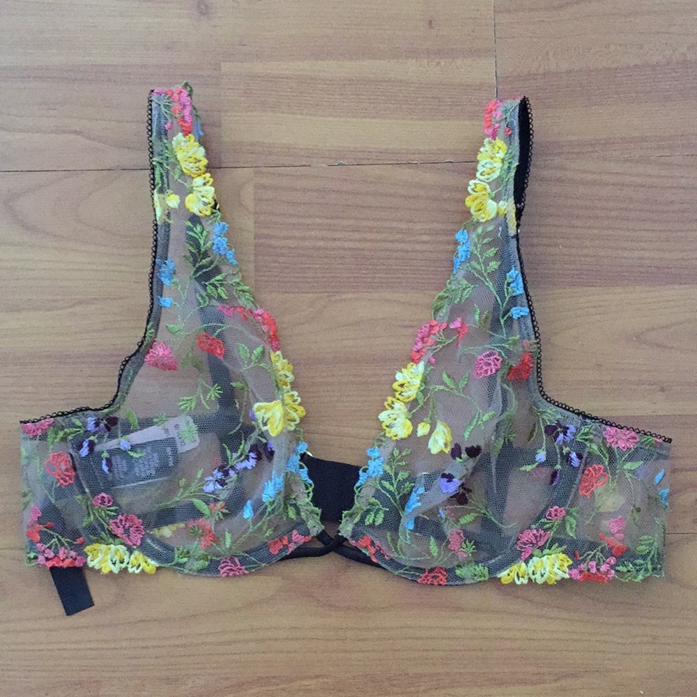 New Victoria Secret Dream Angels Unlined Bra